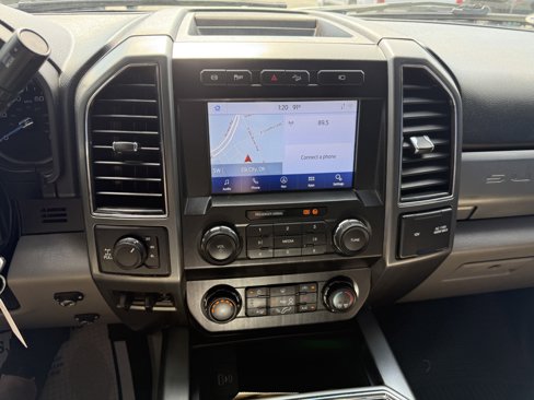 Used 2021 Ford F250 XLT w/ XLT Premium Package image 7