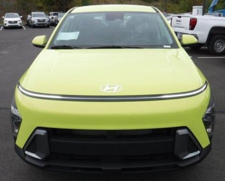 New 2025 Hyundai Kona SE image 5