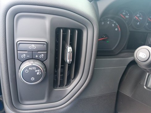 New 2026 Chevrolet Silverado 1500 Custom image 26