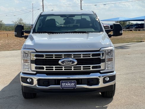 New 2026 Ford F250 XLT image 2