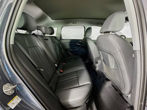 New 2025 Audi Q6 e-tron Premium Plus image 28