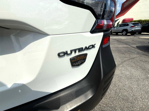Used 2022 Subaru Outback Wilderness image 23