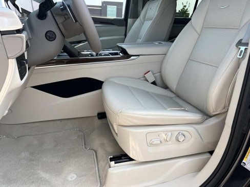 New 2025 Cadillac Escalade Sport Platinum image 24
