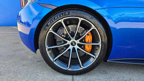 Used 2019 McLaren 570S Spider image 31