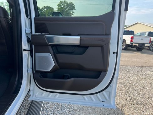 New 2025 Ford F250 King Ranch w/ Chrome Package image 20