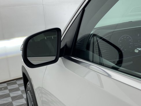 New 2025 Mercedes-Benz GLS 450 4MATIC image 24