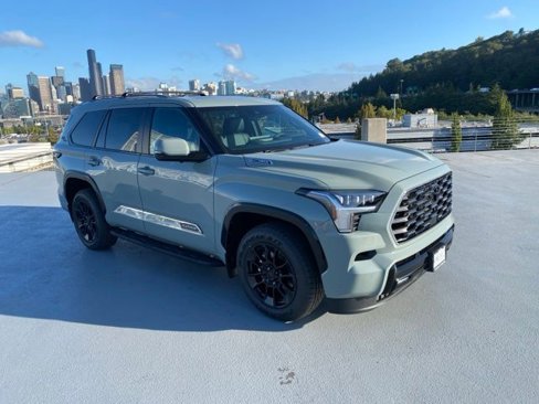 New 2026 Toyota Sequoia Platinum image 30