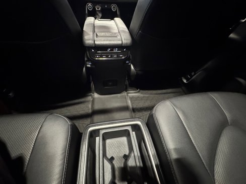 Used 2024 Toyota Grand Highlander XLE image 38