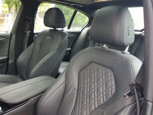Used 2023 BMW 530i image 15