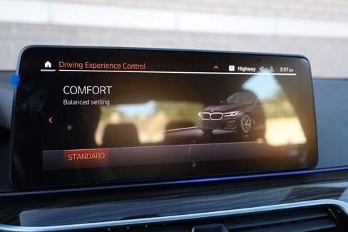 Used 2022 BMW 540i w/ M Sport Package image 43