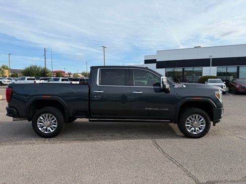 Used 2022 GMC Sierra 2500 Denali image 4
