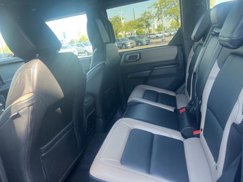 Certified 2024 Ford Bronco Wildtrak image 14