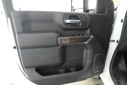 Used 2023 Chevrolet Silverado 2500 LT image 5