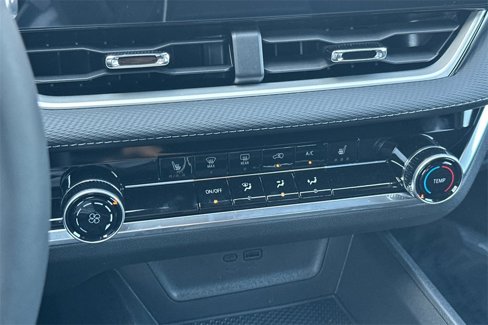 New 2026 Chevrolet Equinox LT image 22