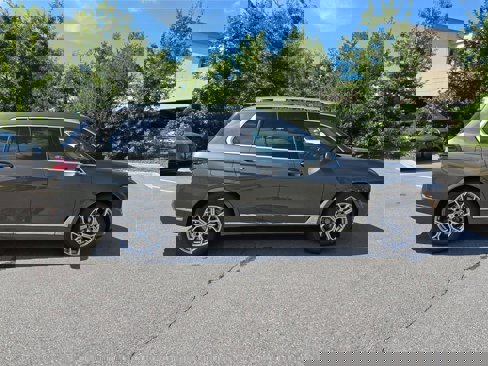 New 2026 BMW X7 xDrive40i image 2