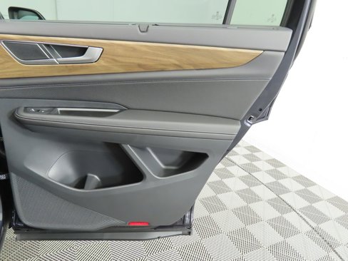 New 2026 Volkswagen Atlas SE image 28