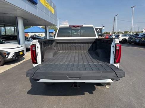 Used 2024 GMC Sierra 3500 Denali w/ Denali Reserve Package image 11