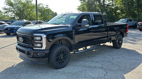 New 2025 Ford F350 XLT w/ Black Appearance Package image 2