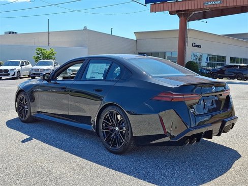 New 2026 BMW M5 w/ Carbon Package image 3