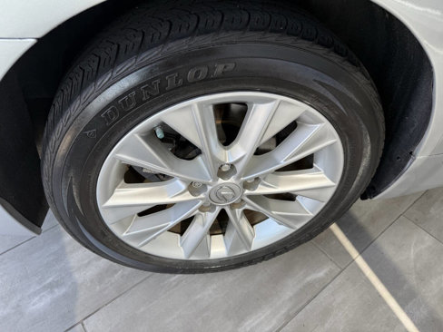 Used 2014 Lexus ES 300h image 55
