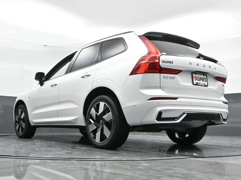 New 2025 Volvo XC60 T8 Plus w/ Protection Package Premier image 47