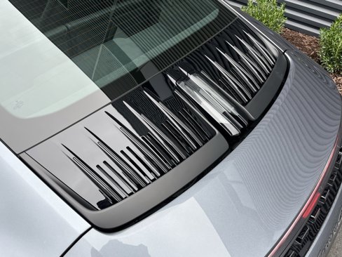 Certified 2025 Porsche 911 Carrera GTS image 11