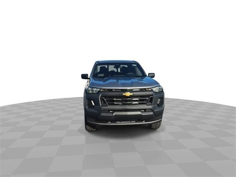 New 2026 Chevrolet Colorado W/T image 3
