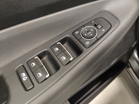 Used 2023 Hyundai Santa Fe SEL image 27