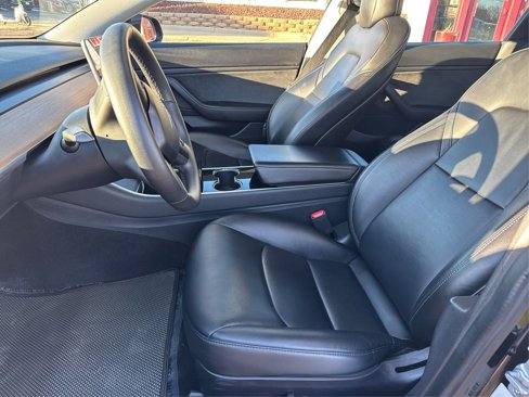 Used 2020 Tesla Model 3 Long Range image 10