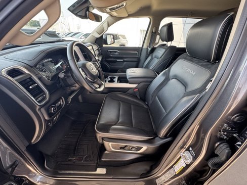 Used 2021 RAM 1500 Laramie image 30