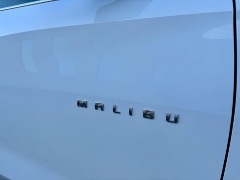 Used 2023 Chevrolet Malibu LT image 36