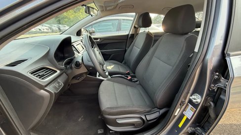 Used 2019 Hyundai Accent SE image 20