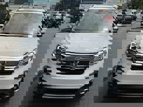Used 2022 Honda Pilot Elite image 9