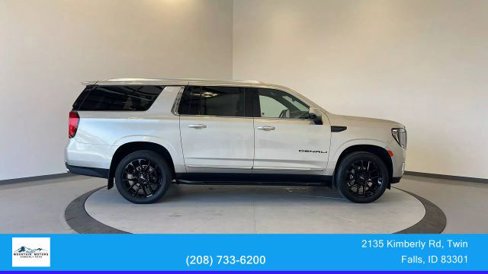 Used 2023 GMC Yukon XL Denali image 8