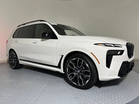 New 2026 BMW X7 M60i image 7