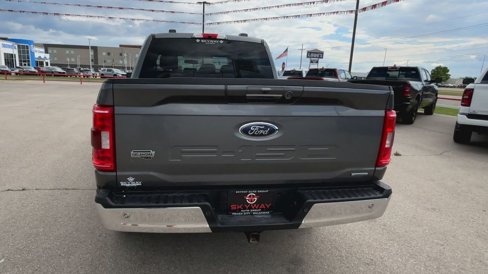 Used 2022 Ford F150 XLT w/ Equipment Group 302A High image 7
