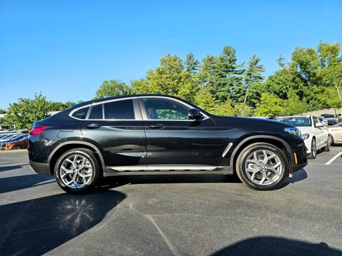 Used 2025 BMW X4 xDrive30i w/ Premium Package image 8