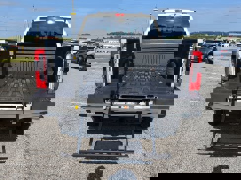 New 2026 Ford F250 Platinum image 11