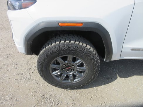 New 2025 GMC Canyon Elevation w/ Convenience Package image 11