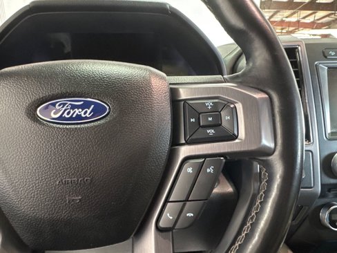 Used 2018 Ford Expedition Max Platinum image 12