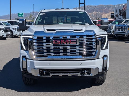 New 2026 GMC Sierra 3500 Denali w/ Denali Reserve Package image 9