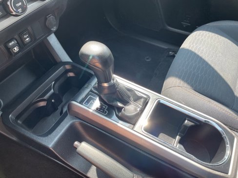 Used 2019 Toyota Tacoma SR5 image 19