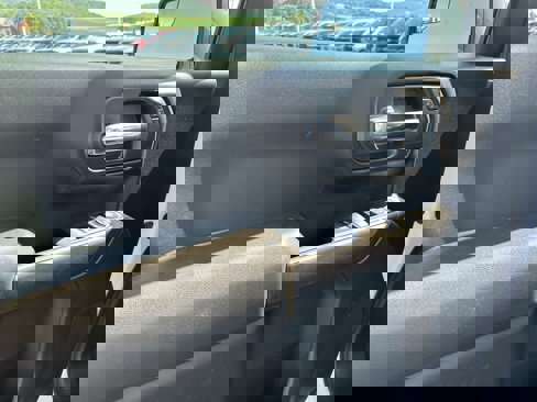 New 2026 Chevrolet Silverado 1500 Custom w/ Rally Edition image 20