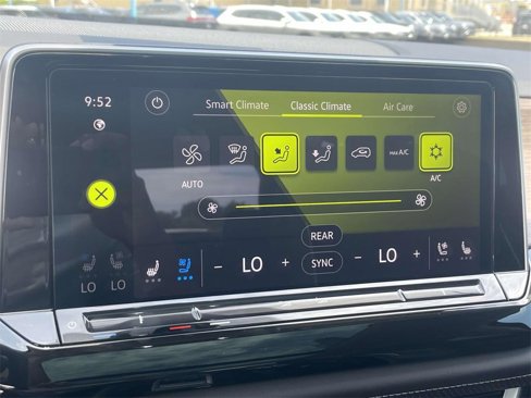 New 2025 Volkswagen Atlas SEL Premium R-Line image 25