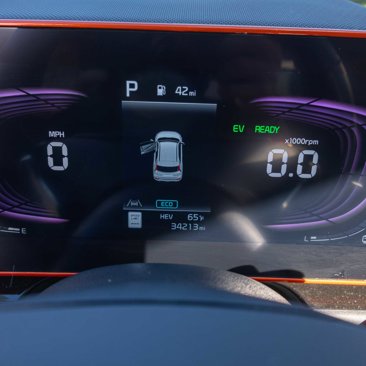 Used 2023 Kia Niro EX image 13