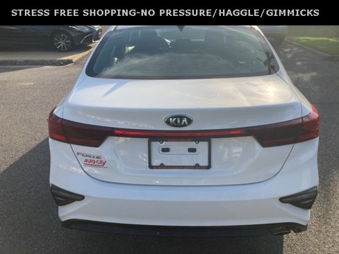 Used 2019 Kia Forte LXS image 4
