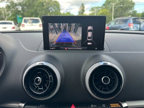 Used 2018 Audi A3 2.0T Premium image 27