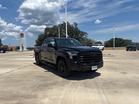 New 2025 Toyota Tundra Limited image 7