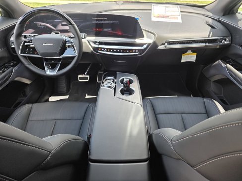 New 2026 Cadillac Lyriq V image 14
