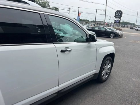 Used 2016 GMC Terrain SLT w/ Open Road Package image 14